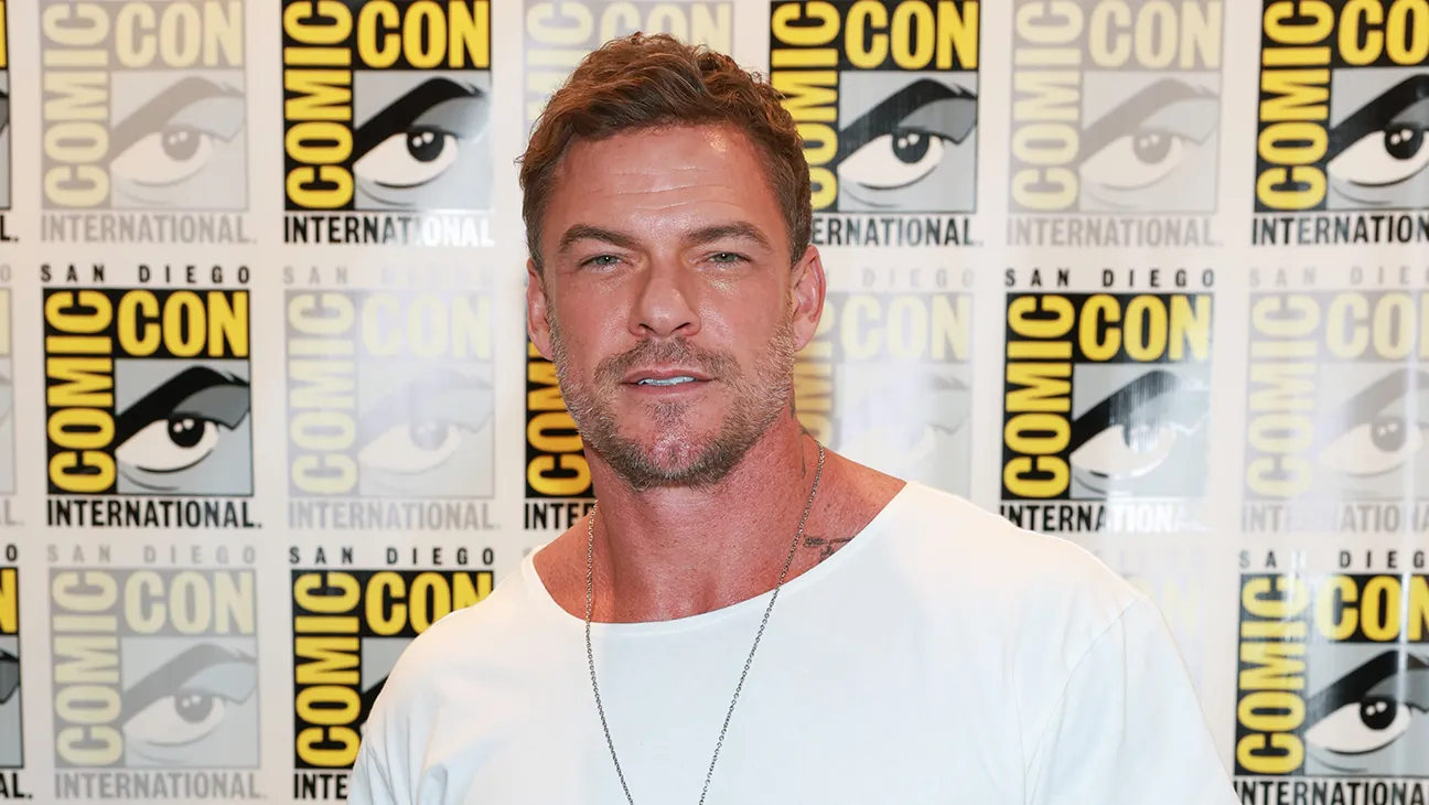 Alan Ritchson says planned Reacher season adapting Die Trying was cancelled after “someone got re‑elected”